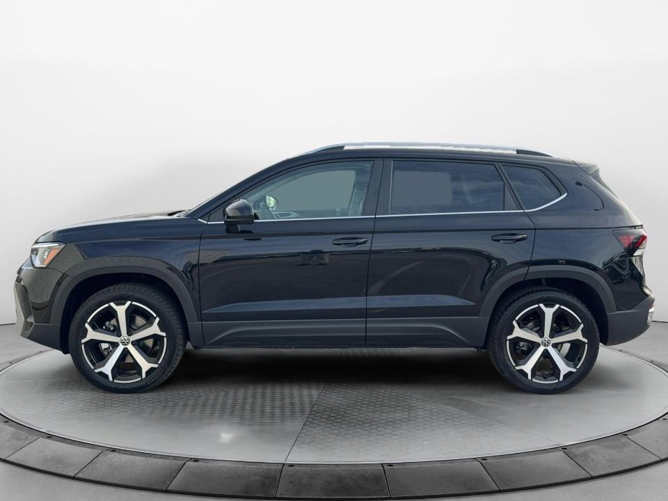 2026 Volkswagen Taos SEL