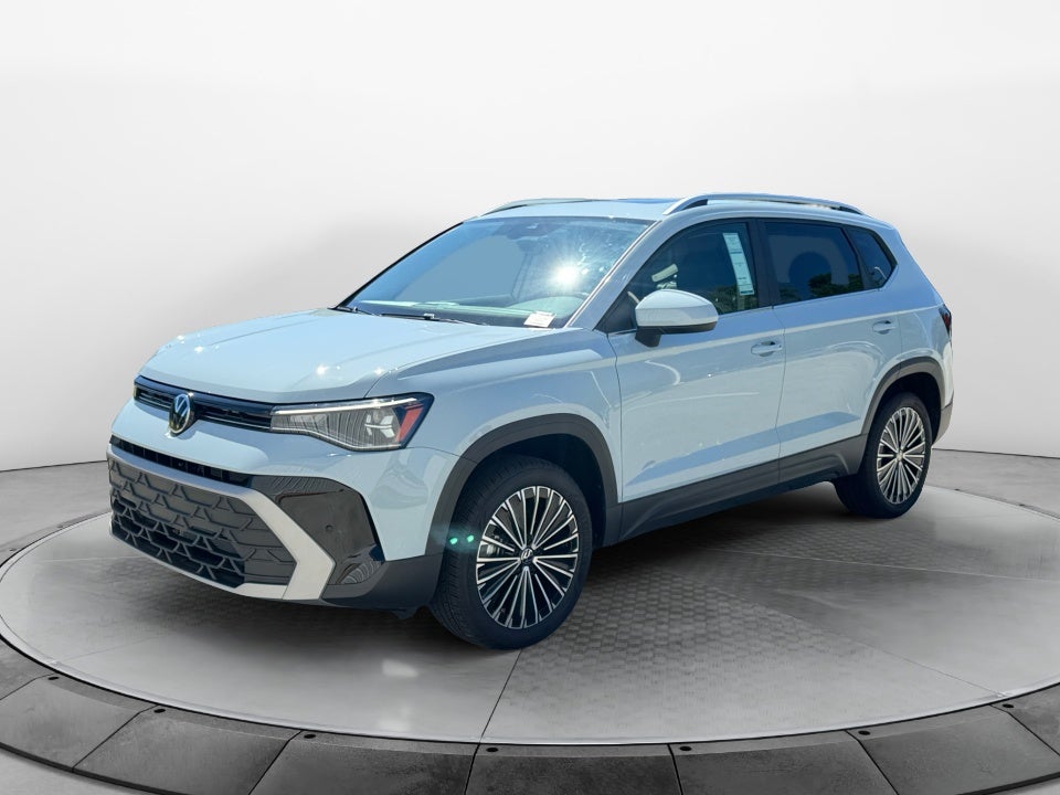 2027 Volkswagen Taos SE