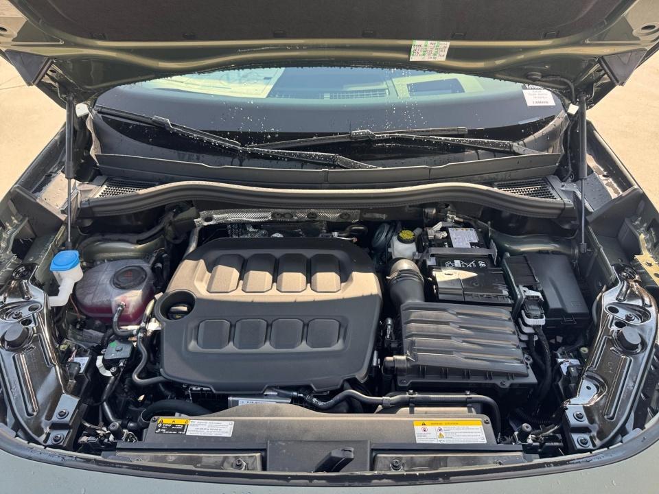 2026 Volkswagen Tiguan SEL R-Line Turbo