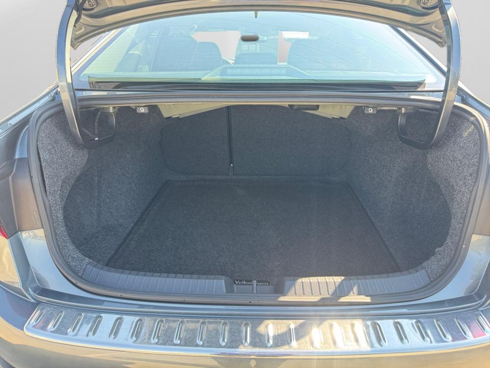 2023 Volkswagen Jetta S