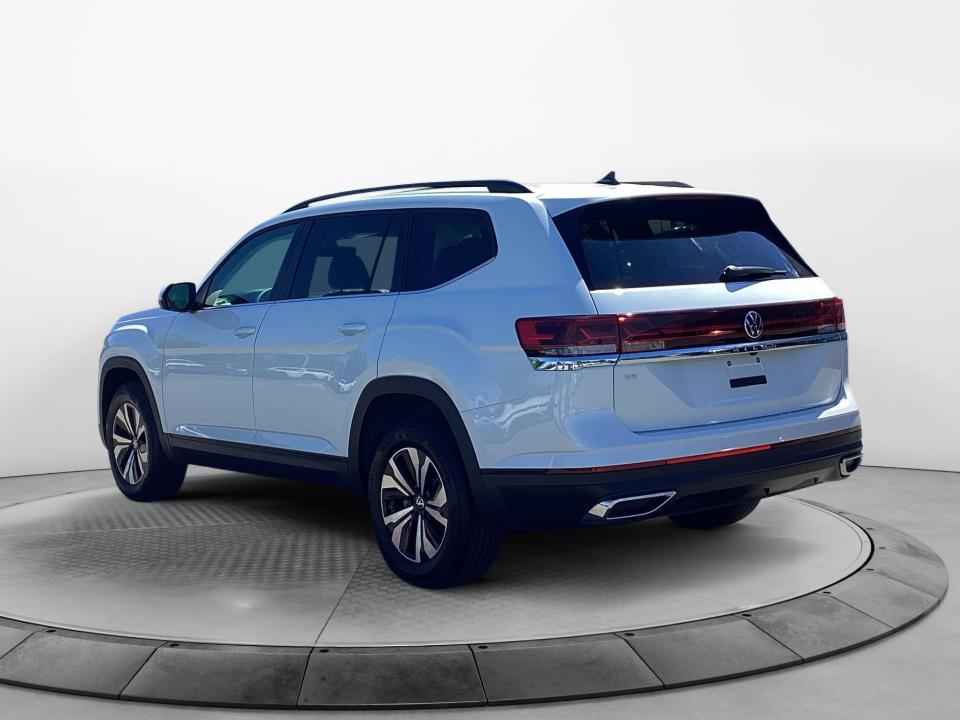 2026 Volkswagen Atlas 2.0T SE