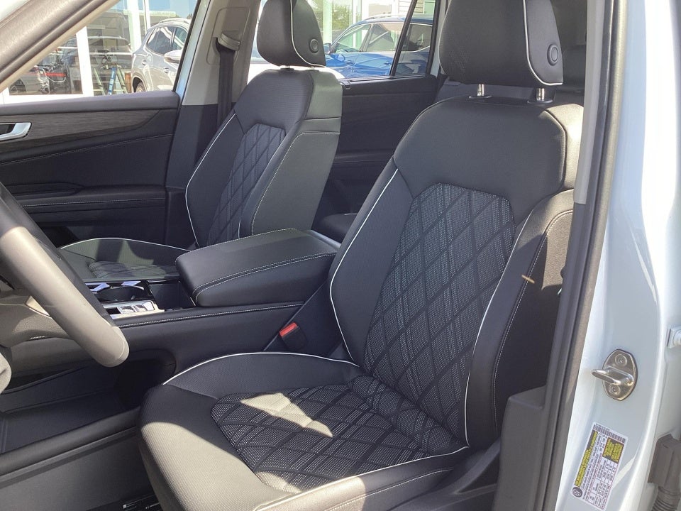 2026 Volkswagen Atlas SEL Premium R-Line