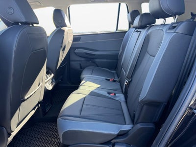 2027 Volkswagen Atlas SE w/Technology