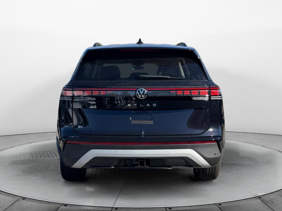 2027 Volkswagen Atlas SE w/Technology