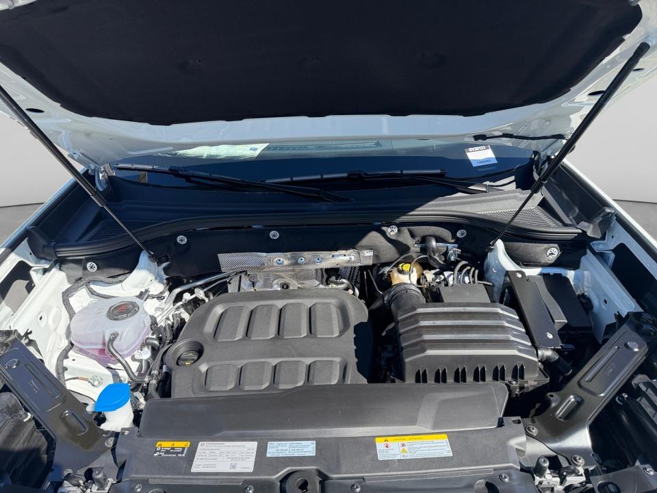 2027 Volkswagen Atlas SE w/Technology