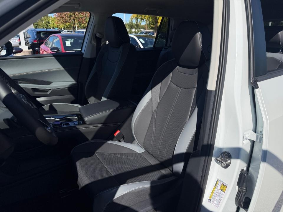 2027 Volkswagen Atlas SE w/Technology