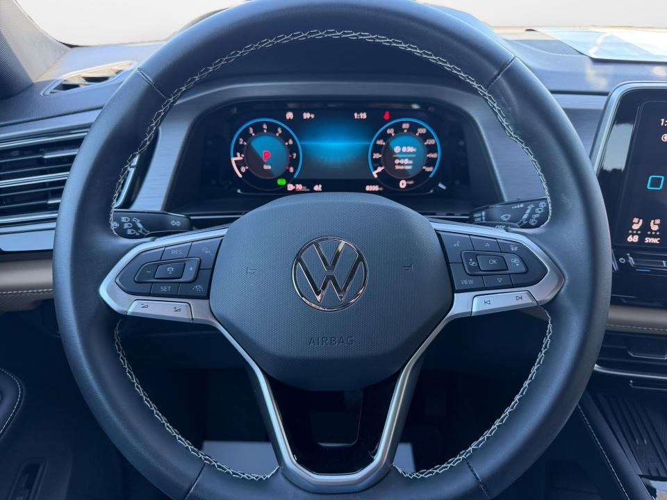 2026 Volkswagen Atlas Cross Sport 2.0T SE w/Technology