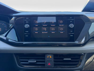 2024 Volkswagen Taos SEL