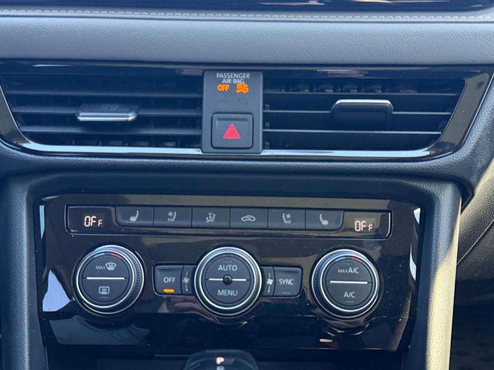 2024 Volkswagen Taos SEL