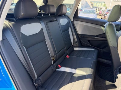 2024 Volkswagen Taos SEL