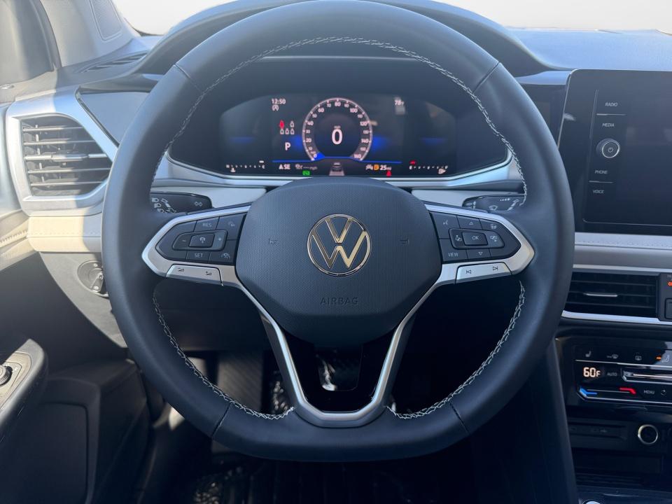 2027 Volkswagen Taos SE