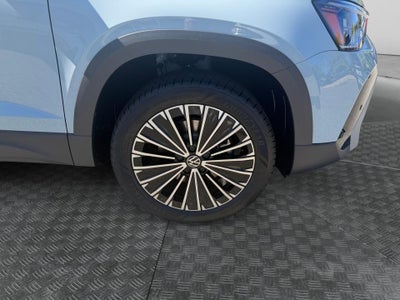 2027 Volkswagen Taos SE