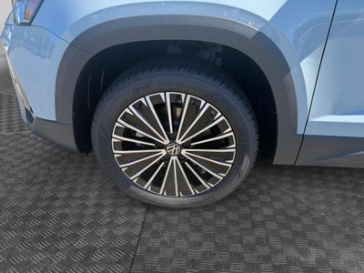 2027 Volkswagen Taos SE