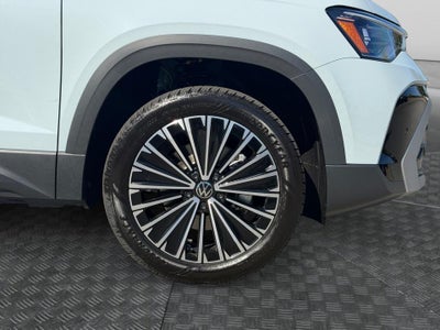 2027 Volkswagen Taos SE