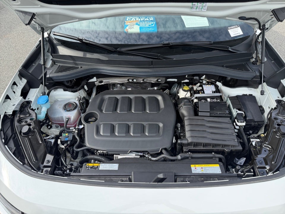 2025 Volkswagen Tiguan SE R-Line Black