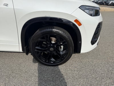2025 Volkswagen Tiguan SE R-Line Black