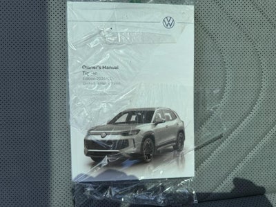 2026 Volkswagen Tiguan SE R-Line Black
