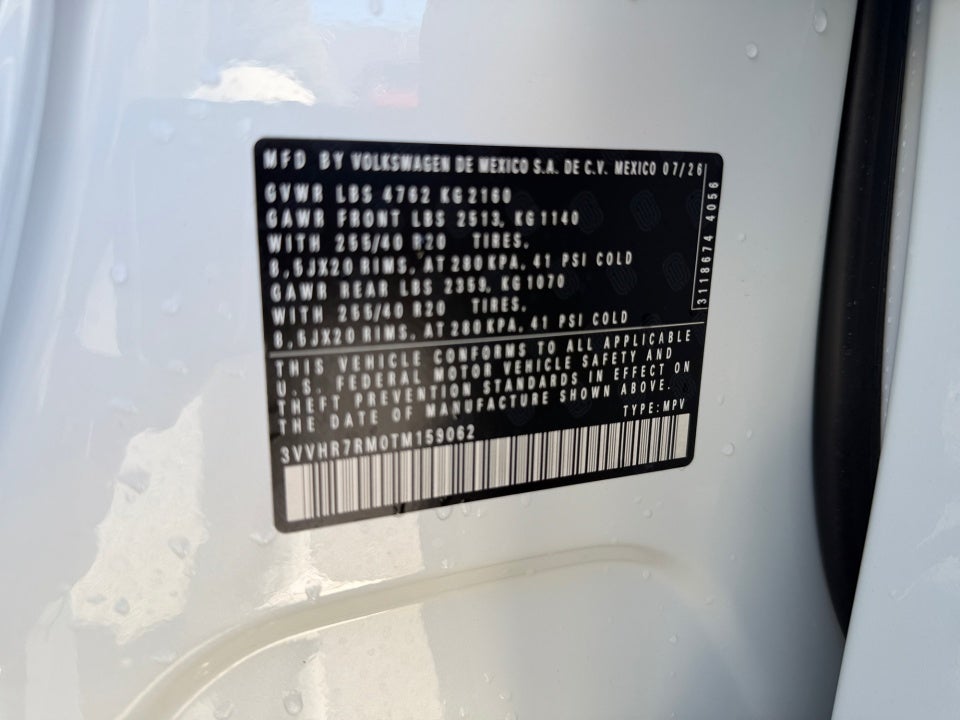 2026 Volkswagen Tiguan SE R-Line Black