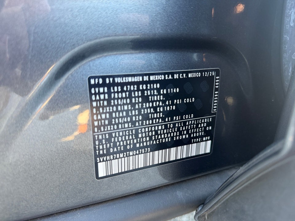 2026 Volkswagen Tiguan SE R-Line Black