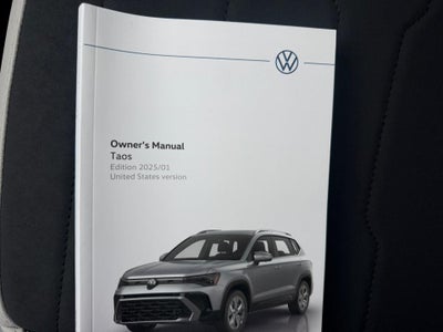 2025 Volkswagen Taos SE
