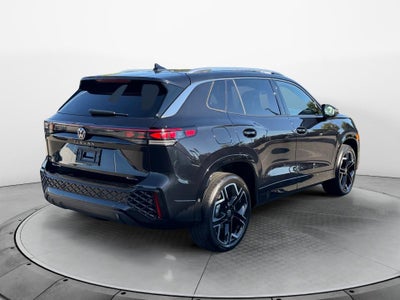 2026 Volkswagen Tiguan SEL R-Line Turbo