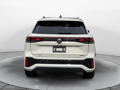 2027 Volkswagen Tiguan SEL R-Line Turbo