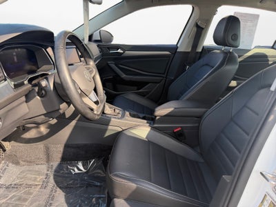 2022 Volkswagen Jetta SE