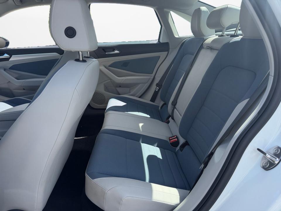 2026 Volkswagen Jetta SE
