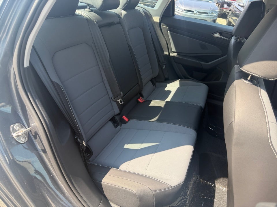 2027 Volkswagen Jetta SE