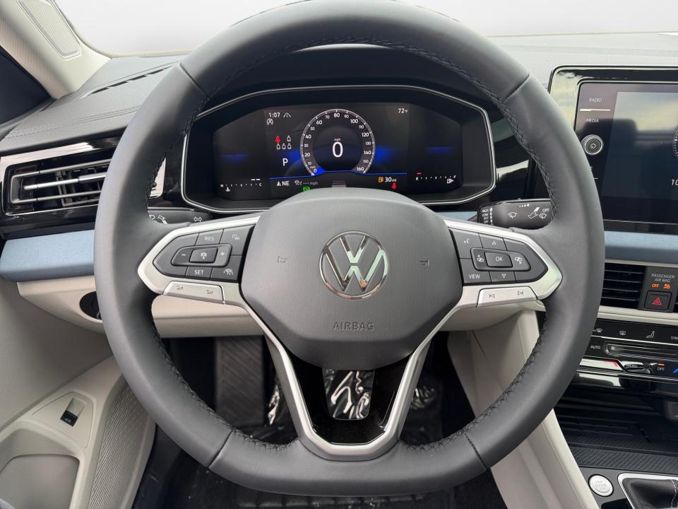2027 Volkswagen Jetta SE