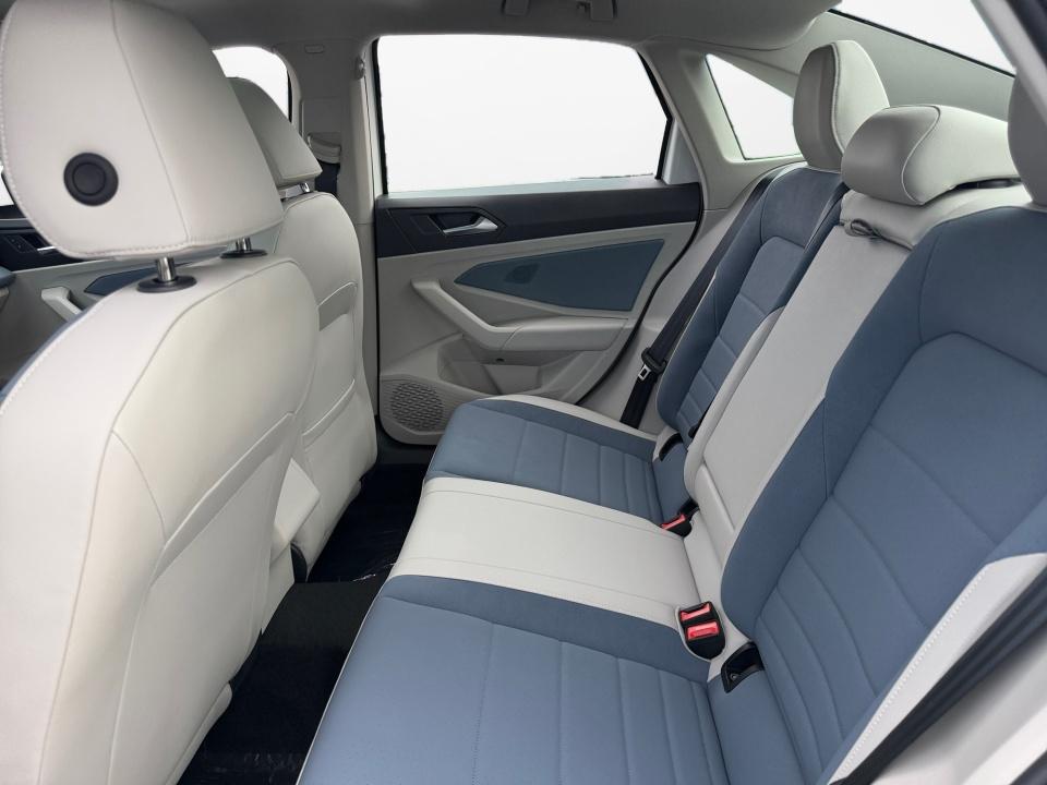 2027 Volkswagen Jetta SE