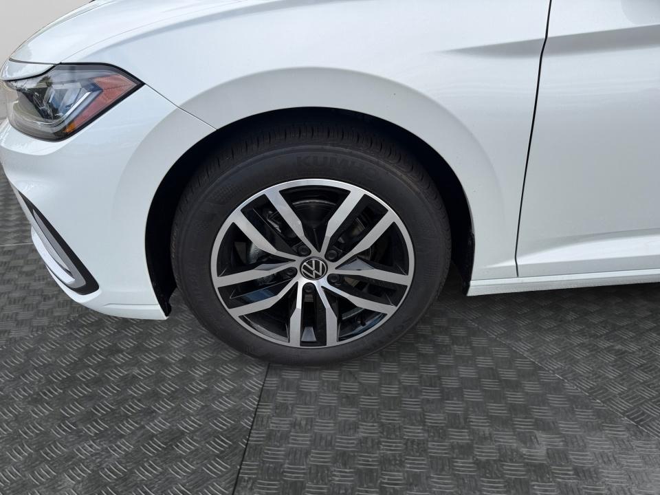 2027 Volkswagen Jetta SE