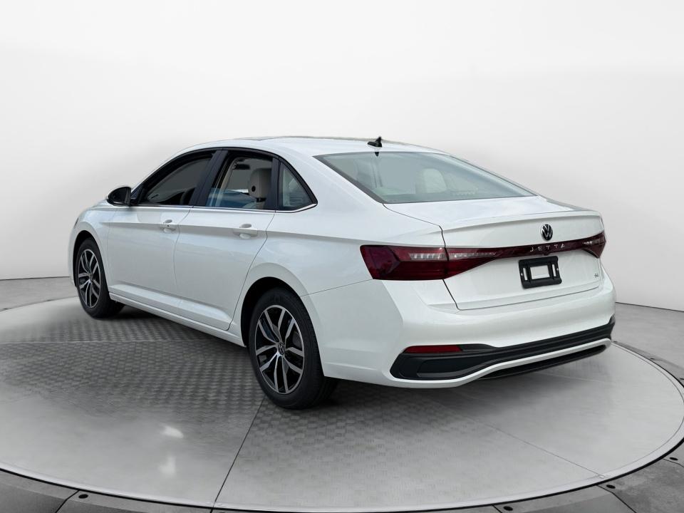 2027 Volkswagen Jetta SE