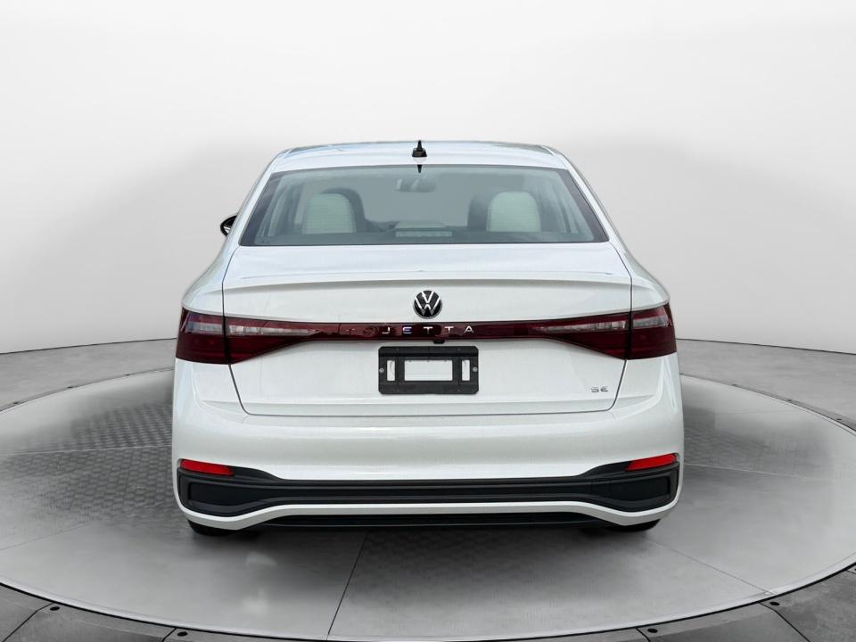 2027 Volkswagen Jetta SE