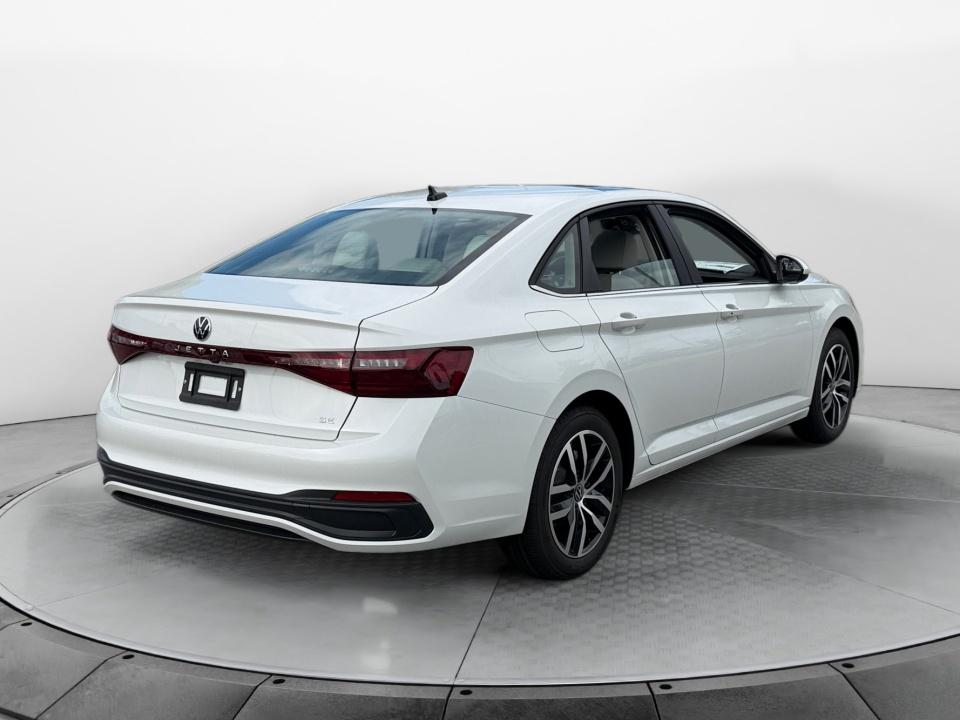 2027 Volkswagen Jetta SE