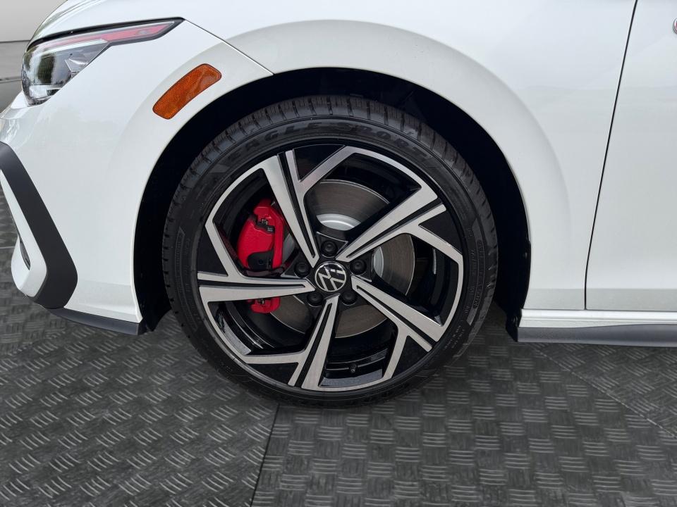 2026 Volkswagen Golf GTI SE