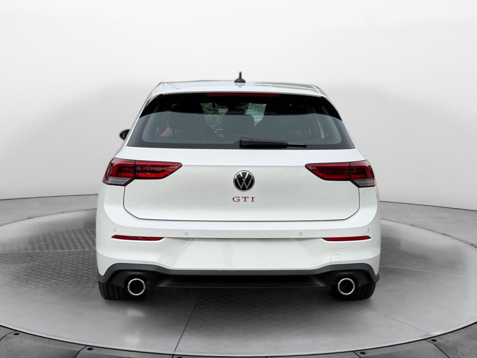 2026 Volkswagen Golf GTI SE