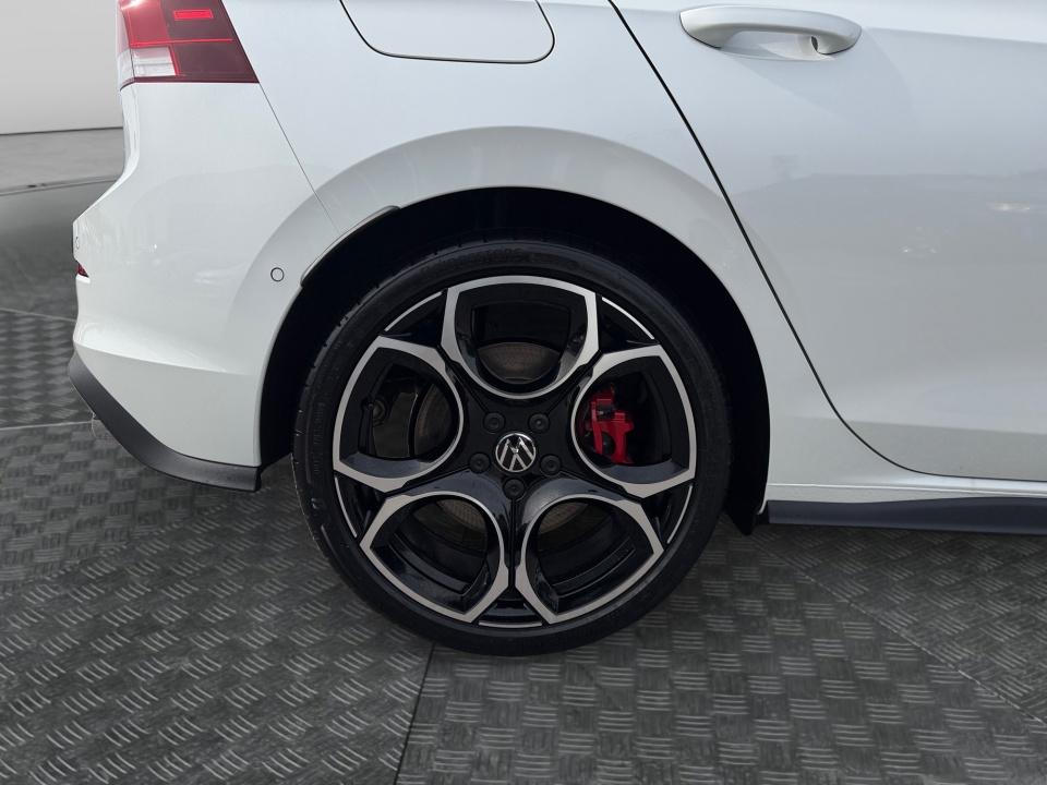 2026 Volkswagen Golf GTI Autobahn