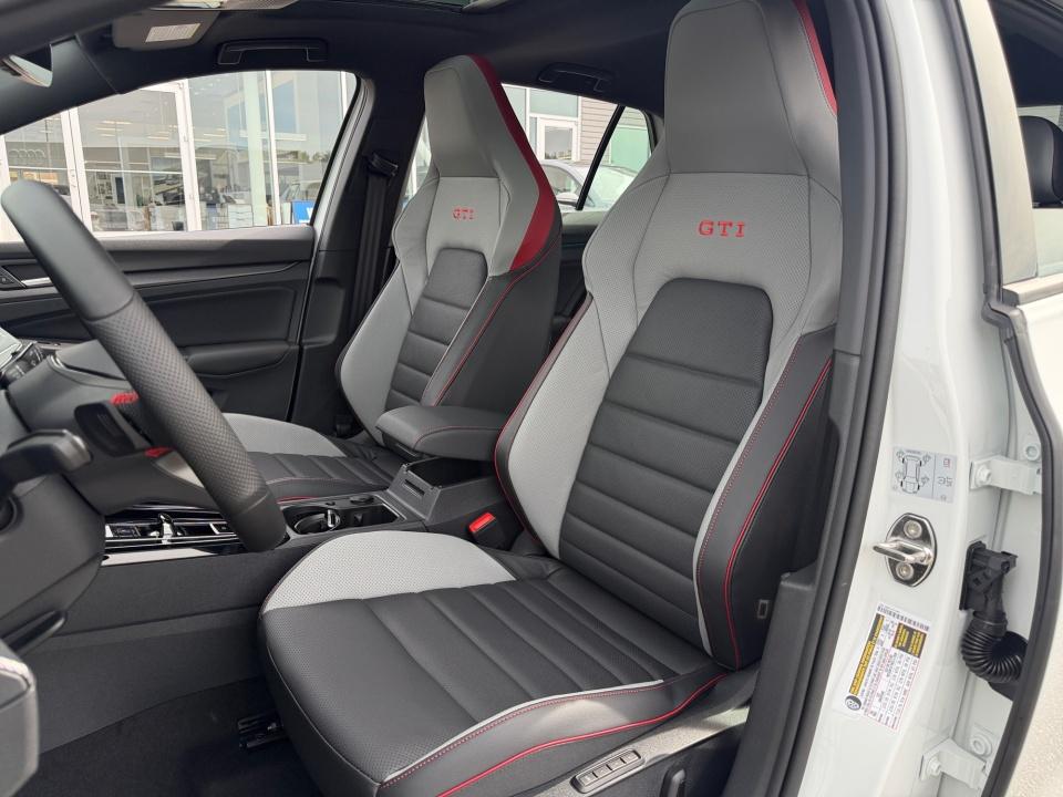 2026 Volkswagen Golf GTI Autobahn