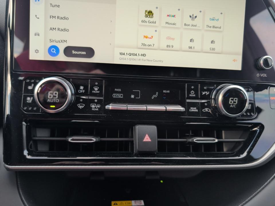 2024 Toyota Highlander Hybrid Hybrid Platinum
