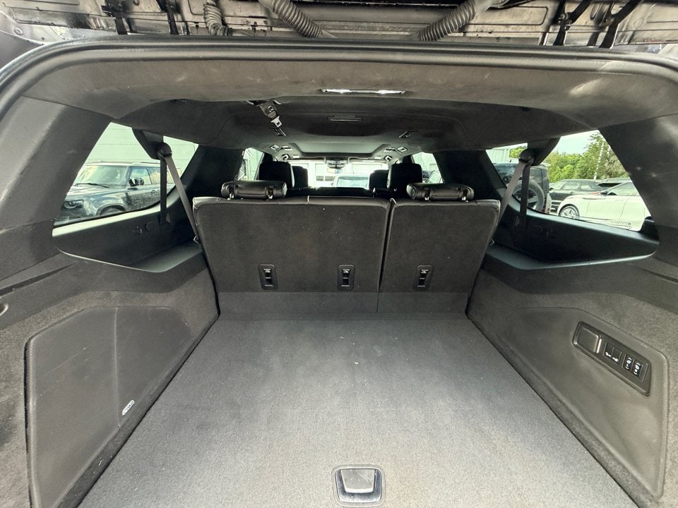 2022 Cadillac Escalade ESV Sport Platinum