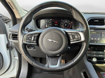 2019 Jaguar F-PACE 30t Prestige