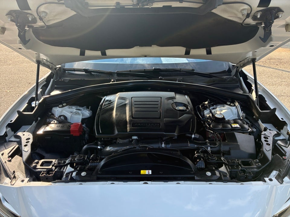 2019 Jaguar F-PACE 30t Prestige