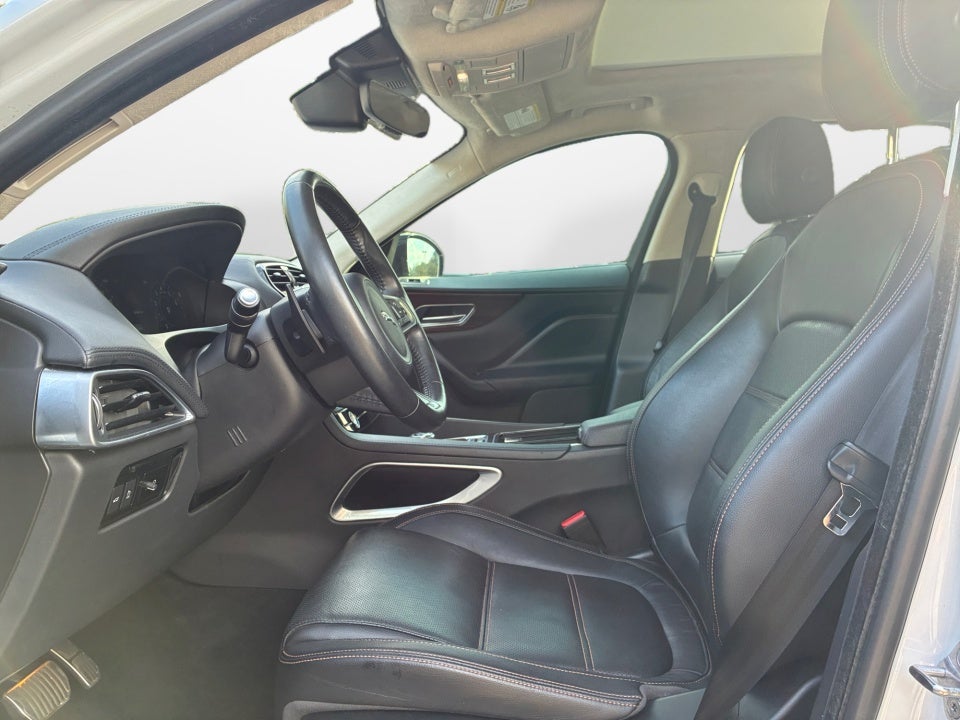 2019 Jaguar F-PACE 30t Prestige