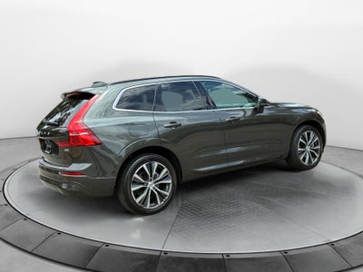2022 Volvo XC60 Momentum