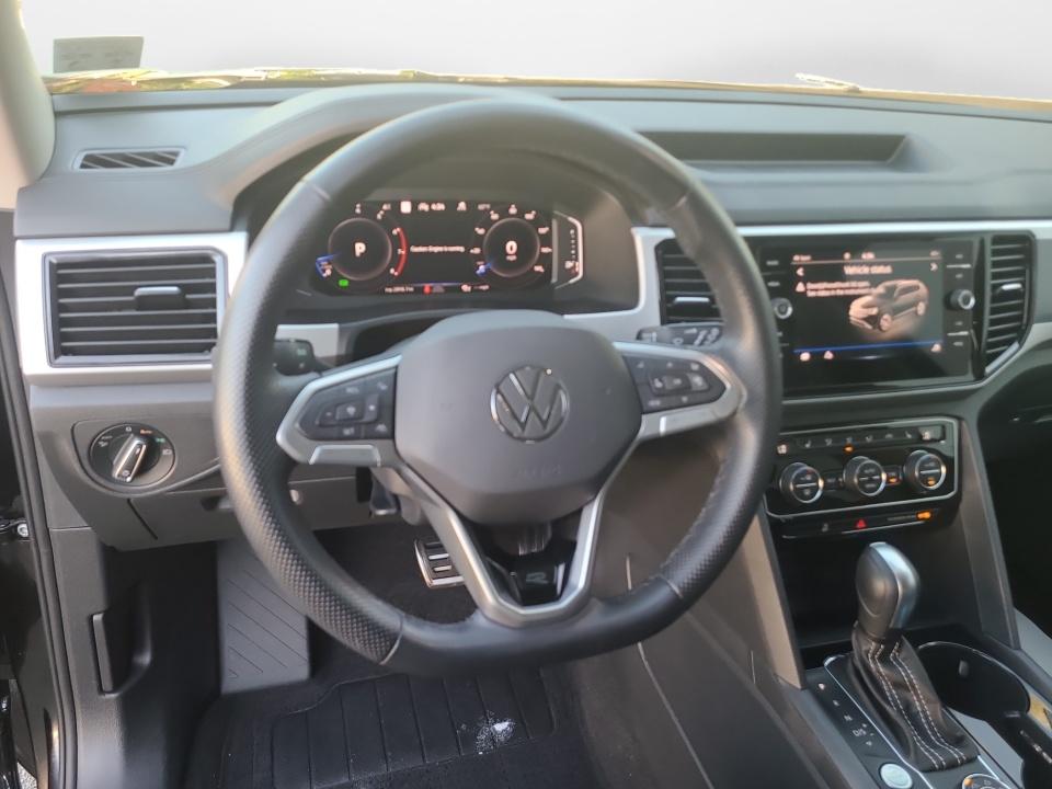 2023 Volkswagen Atlas 3.6L V6 SEL R-Line Black