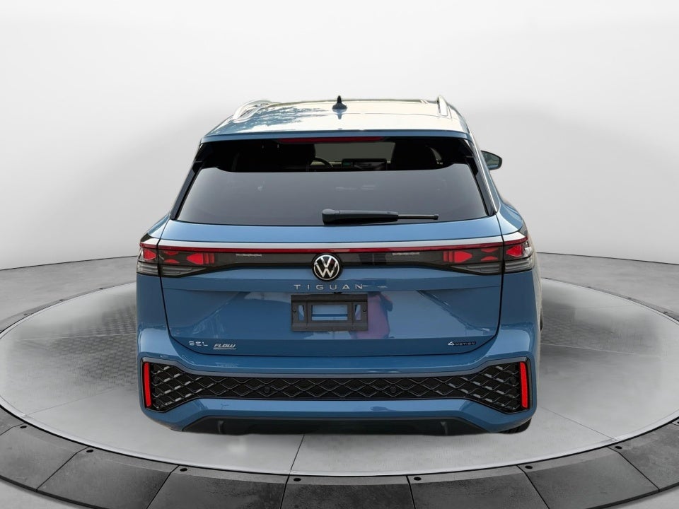 2025 Volkswagen Tiguan SEL R-Line