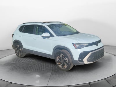 2025 Volkswagen Taos SE