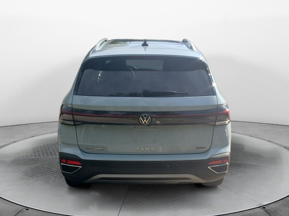 2025 Volkswagen Taos SE