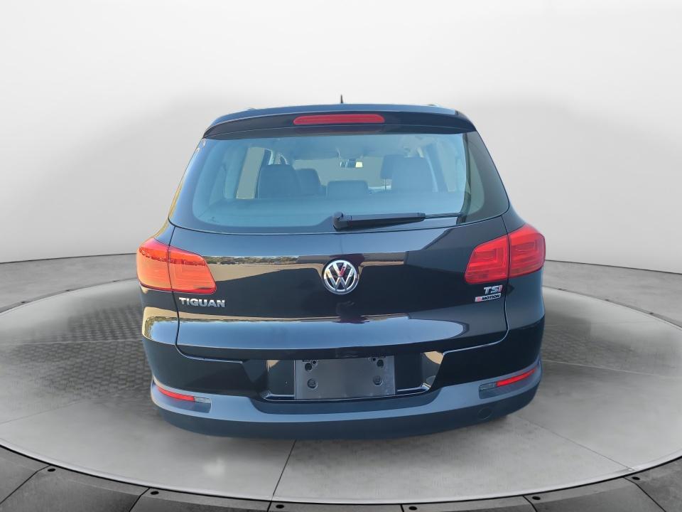 2016 Volkswagen Tiguan S